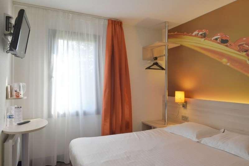 Brit Hotel Essentiel De Granville Room photo