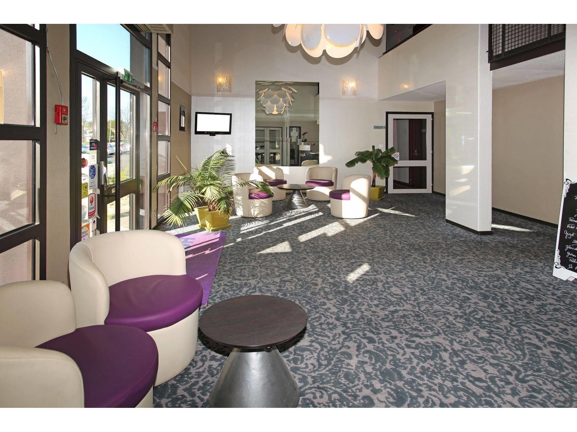 Brit Hotel Essentiel De Granville Exterior photo